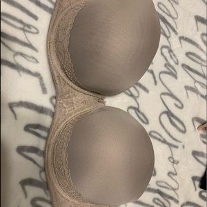 TORRID BRA STRAPLESS 40C
